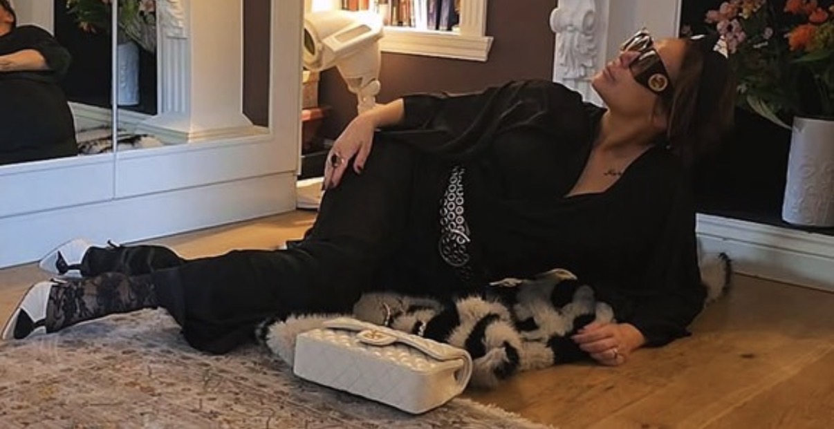 Ovako sada izgleda stan koji je renovirala Ana Nikolić od 500.000€: Uložila ogromne pare, sad legla na pod