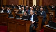 U Skupštini Srbije počelo glasanje o svim tačkama dnevnog reda vanrednog zasedanja
