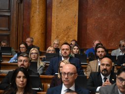 SKUPŠTINA ZAKON POTROŠAČI