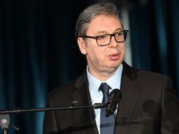 Aleksandar Vučić, Alabar, kula Beograd Vidikovac