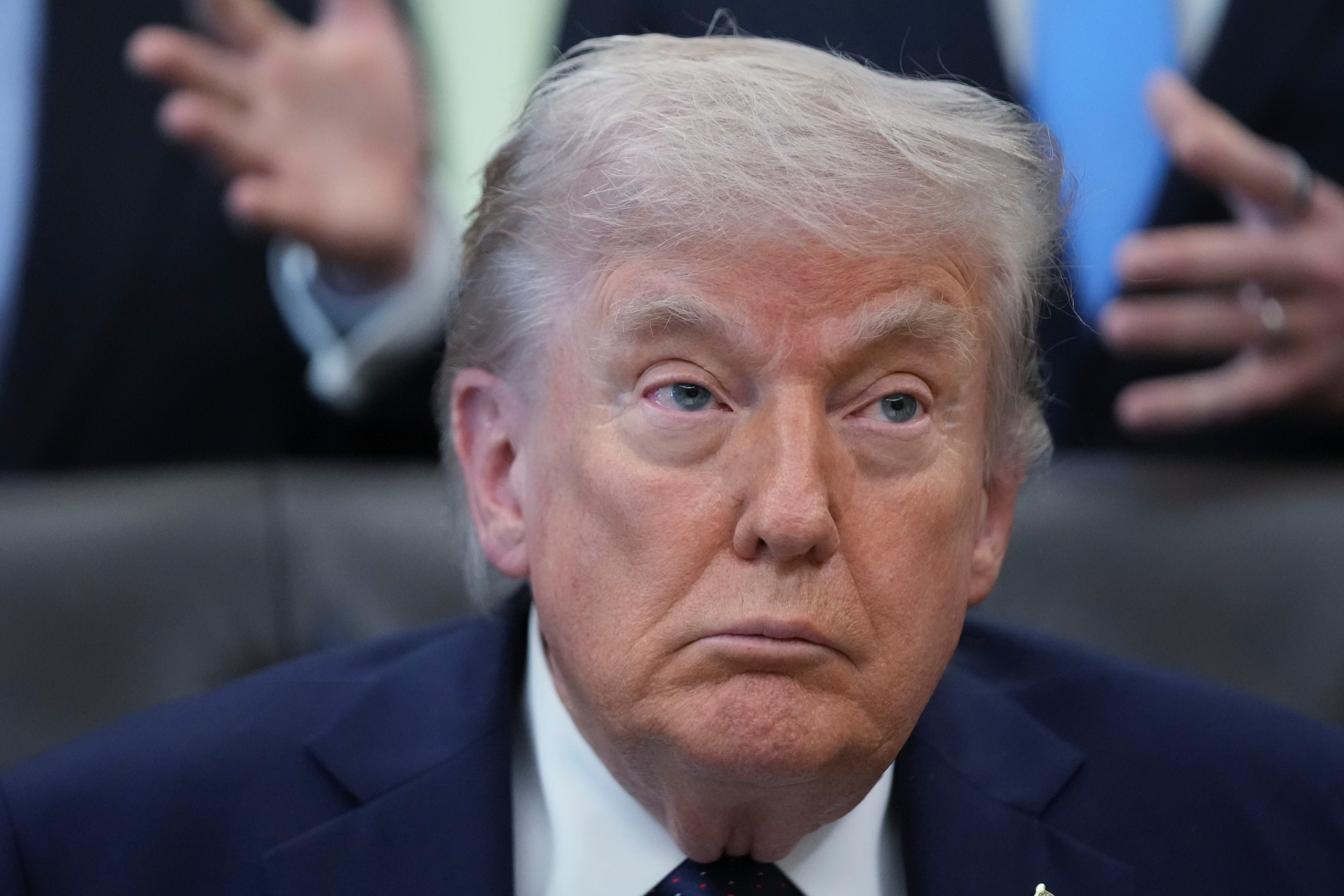 Trampov ogromni projekat AI data centra se raspada iza kulisa: Pale ostravke ključnih ljudi