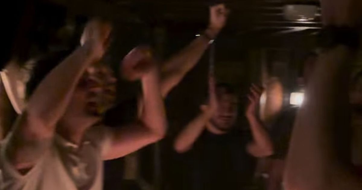 Fudbaleri Zemuna napravili ludnicu u kafani posle plasmana u Super ligu Srbije