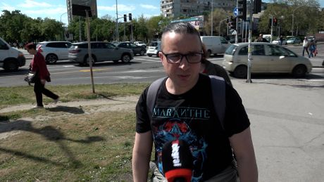 Zabrana društvenih mreža za mlađe od 18, anketa