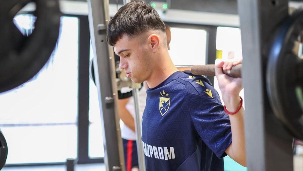 Trebalo je da bude budućnost Zvezde i cepa mreže, a sada je kao slobodan igrač napustio klub