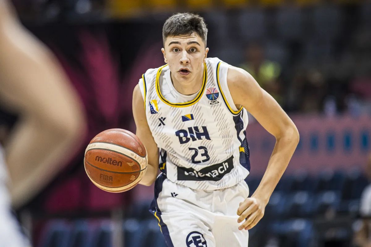 Miško Ražnatović objavio novi transfer: Reprezentativac BiH stiže u Srbiju!