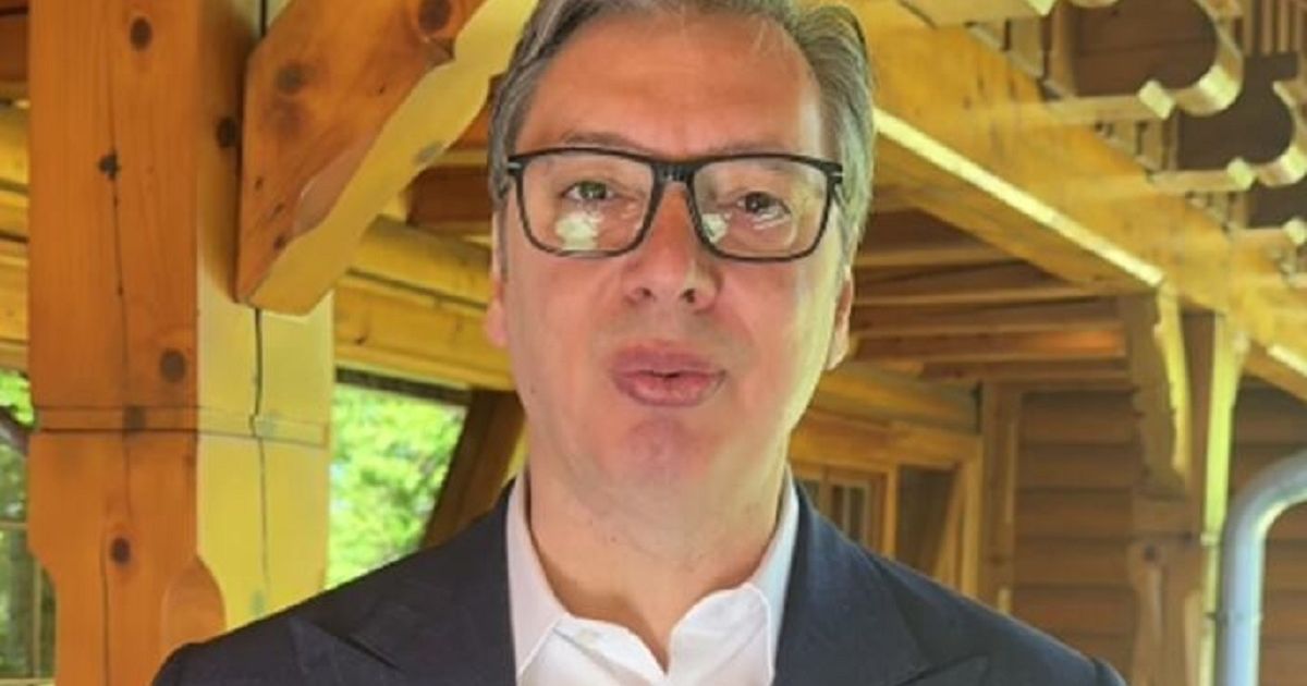 Oglasio se i Vučić o Porodičnom zakonu i zabrani 