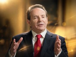 Bogoljub Karić u Pirotu