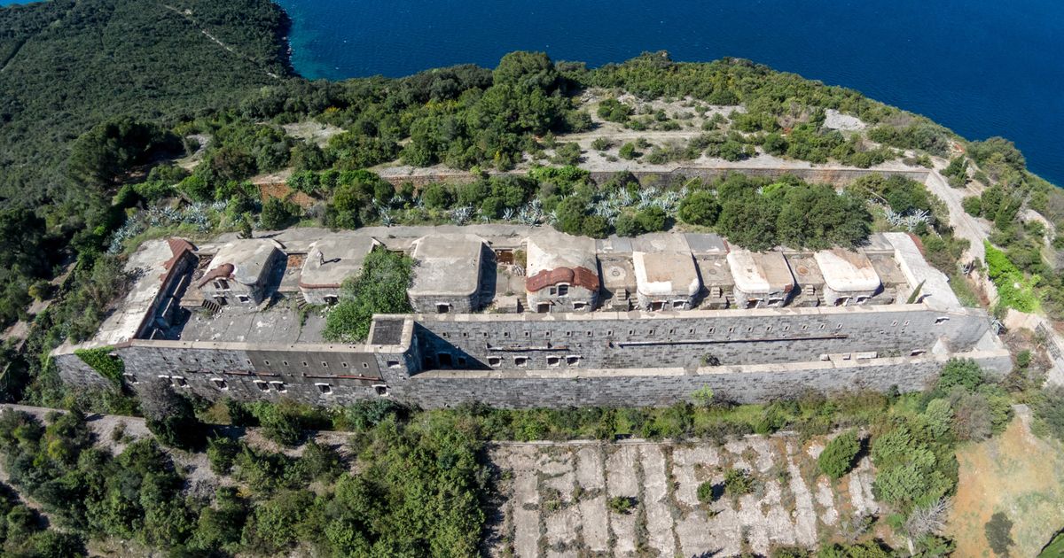 Čuvena tvrđava na prodaju: JNA nekada iz nje čuvala granicu, a sada je može kupiti svako za 5 miliona evra