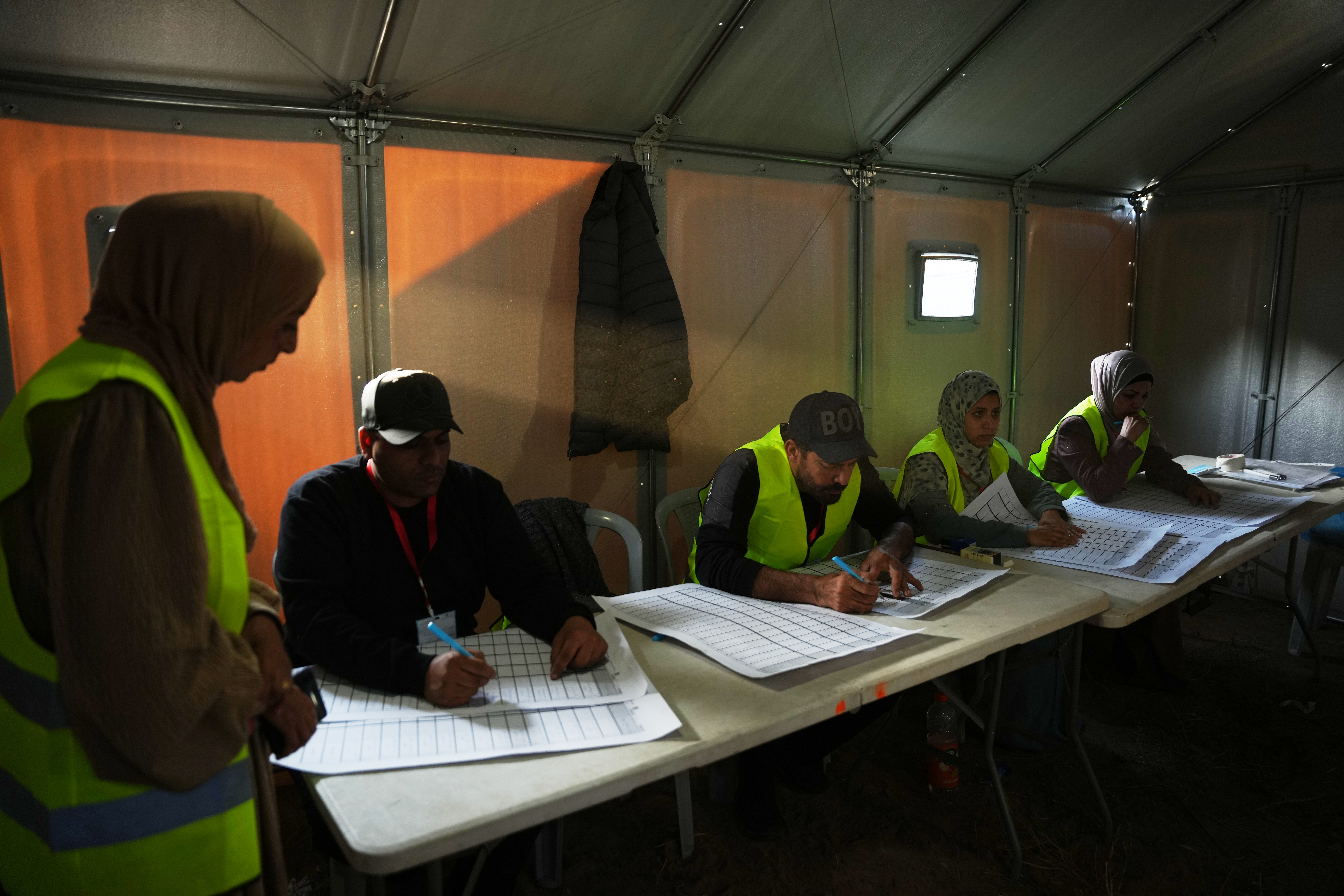 Završeni lokalni izbori u Gazi: Prvi posle više od 20 godina, izlaznost jedva preko 50 odsto