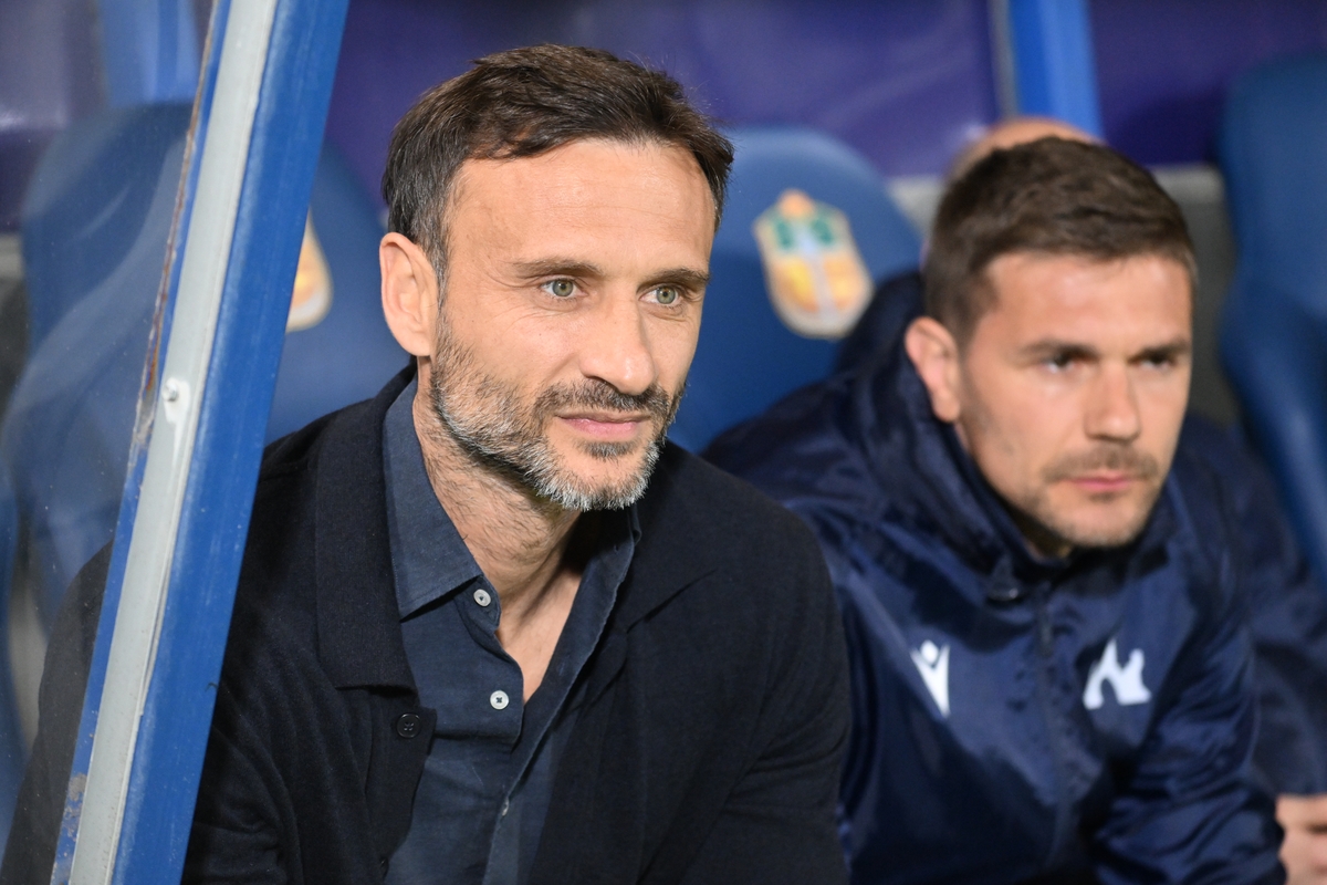 Nesvakidašnja situacija za OFK Beograd na Karaburmi, utakmicu završili bez dva trenera