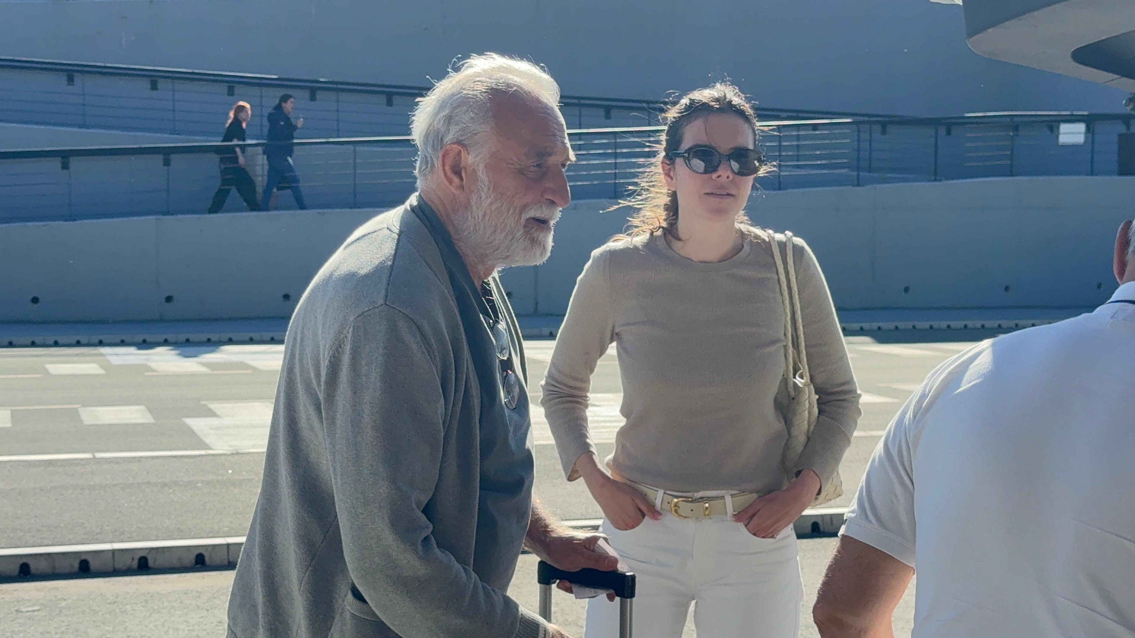 Snimili smo Ristovskog s 39 godina mlađom devojkom: Evo kako se ophodi prema njoj, Anica se ne odvaja od njega