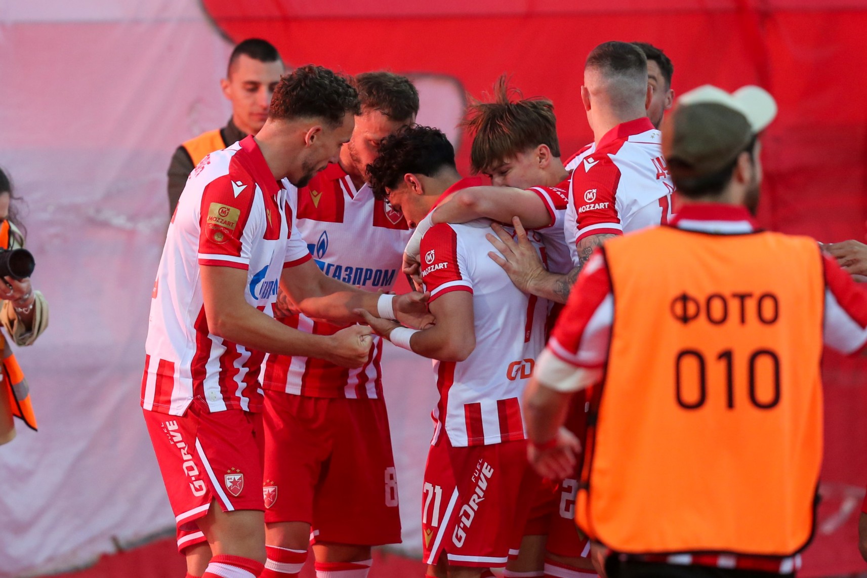 Evo gde možete da gledate uživo TV prenos meča Crvena zvezda - Novi Pazar u 35. kolu Superlige Srbije