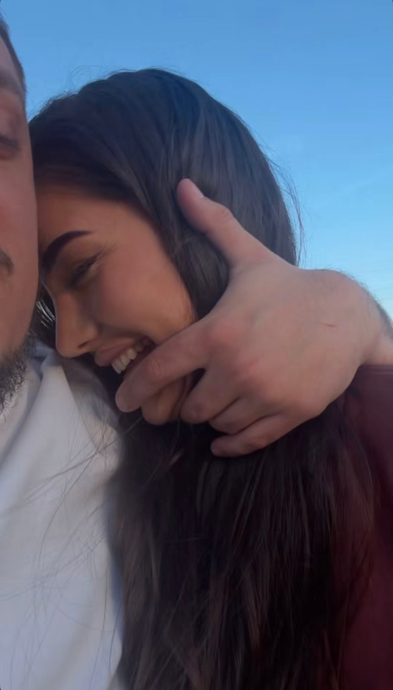 "Hoću 3 unučeta!" Gastozov otac se oglasio, evo šta kaže o pomirenju njegovog sina i Anđele: "Voli da šara..."