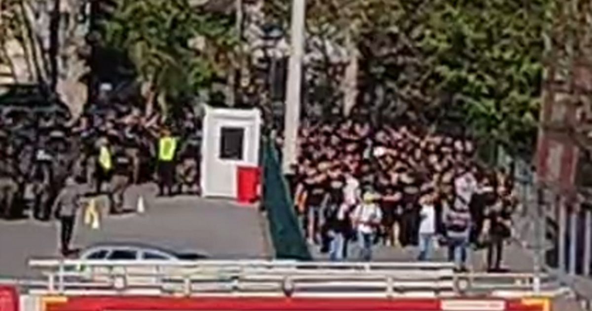 Grobari u korteu došli na 179. večiti derbi, pogledajte kako su navijači Partizana 