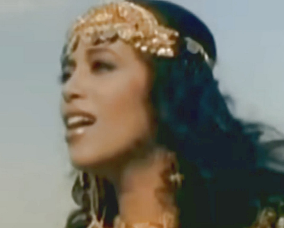 Doživela jezivu sudbinu: Bila nevina do 39. godine pa umrla od HIV-a, muž biznismen joj upropastio joj život