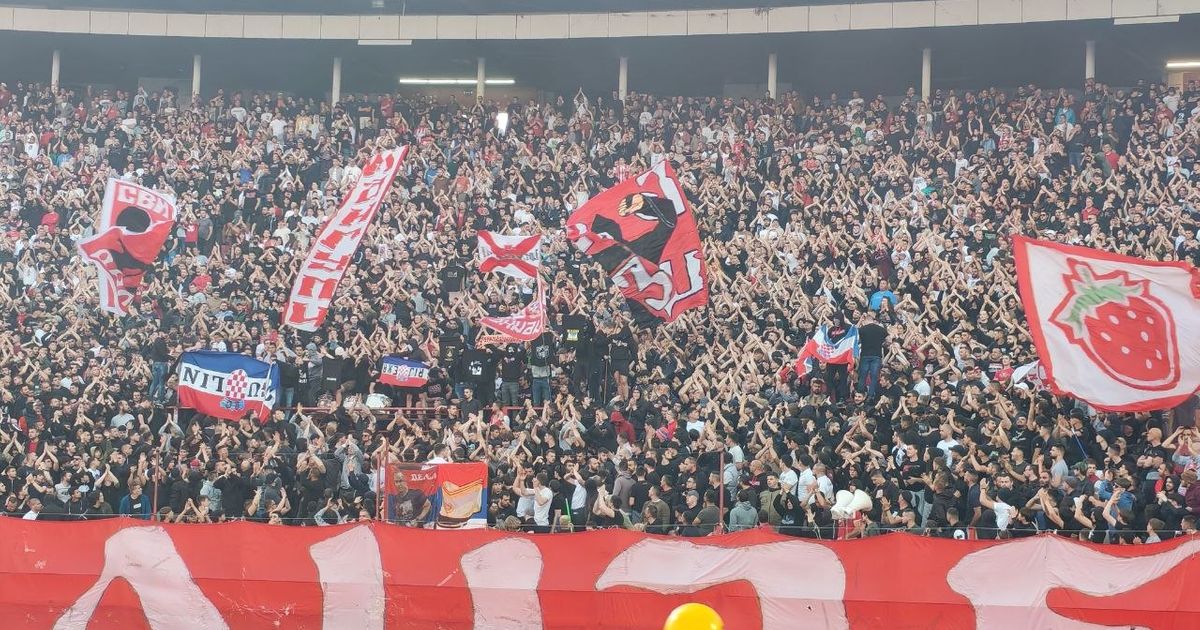 Delije otele zastave Hrvatima, spalili ih na večitom derbiju, pa se obratili Grobarima: 