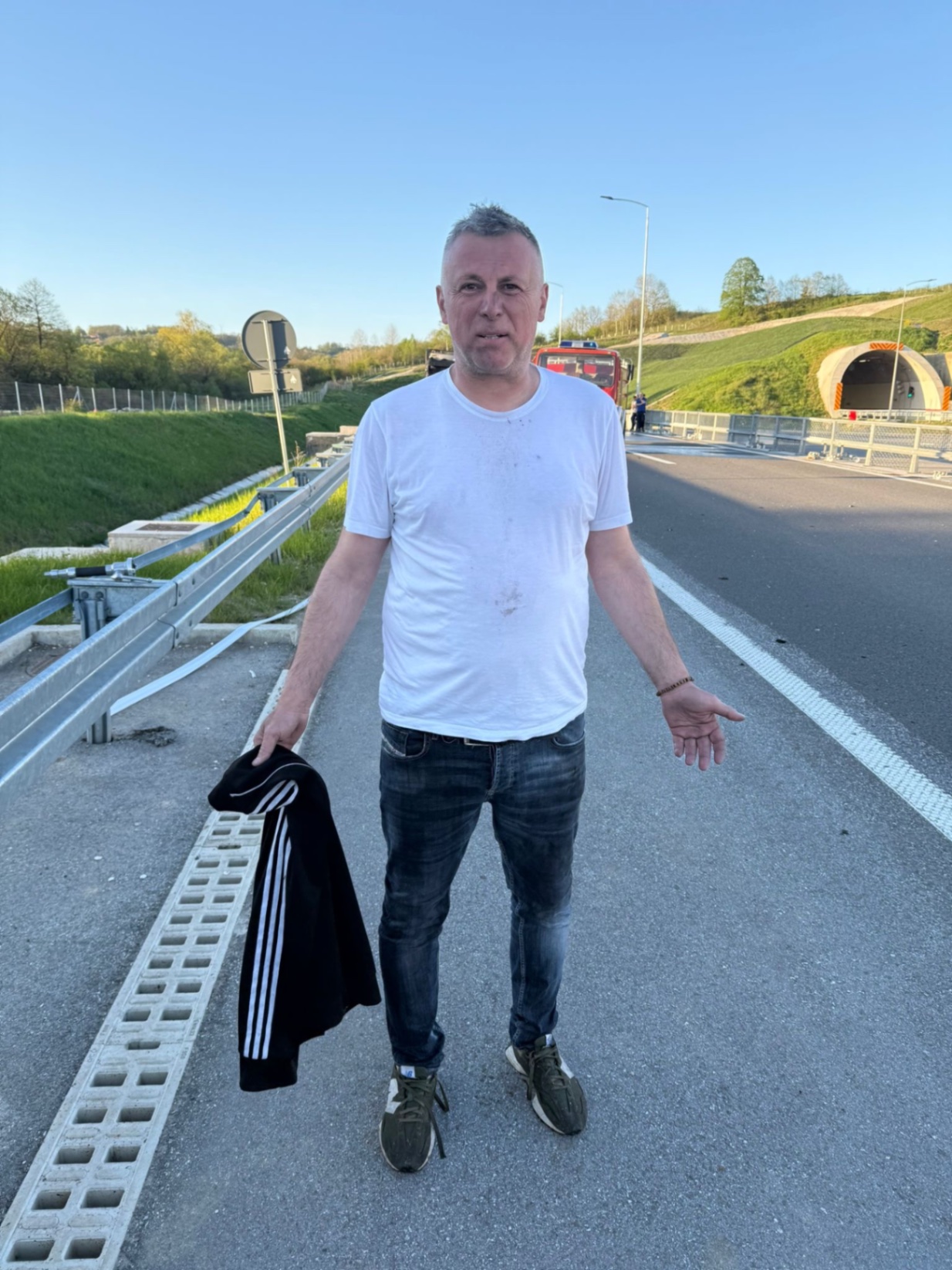 Heroj drame na "Milošu Velikom": Vladan od vatre spasio vozača i robu vrednu preko 130.000 evra