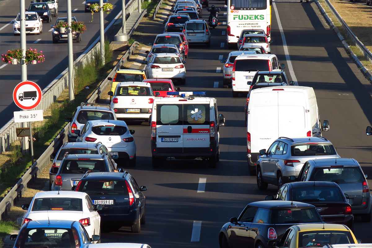 Skandal na putu! Slovenci se razmakli zbog Hitne, a onda je uleteo BEOGRAĐANIN: Ova slika je zapalila mreže!