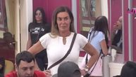 "Sinovi je se stide, imam informaciju": Bivša Kačavendina drugarica oplela po njoj, pa otkrila ove detalje