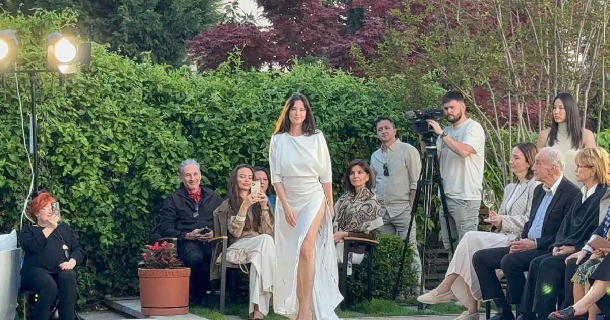 Sajsi MC sa flekom izašla pred ljude, pa sevnula noga: Reperka prošetala na reviji, svi su gledali u OVO