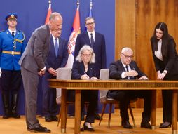 Aleksandar Vučić , Gi Parmelan, sporazum