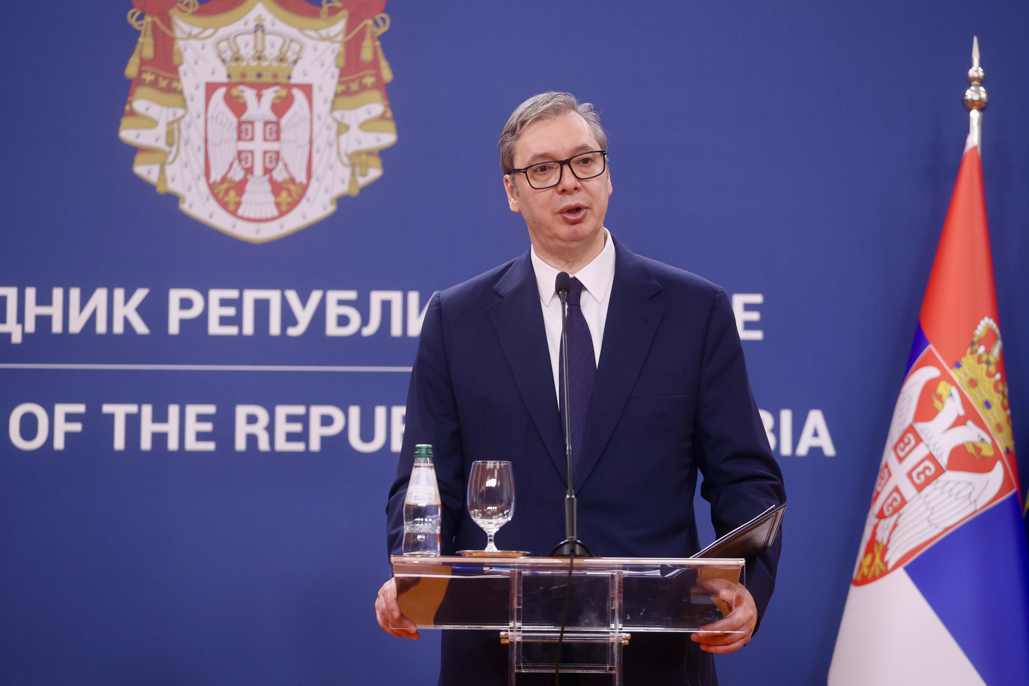 Vučić se danas sastaje sa evropskim komesarom za unutrašnje poslove i migracije