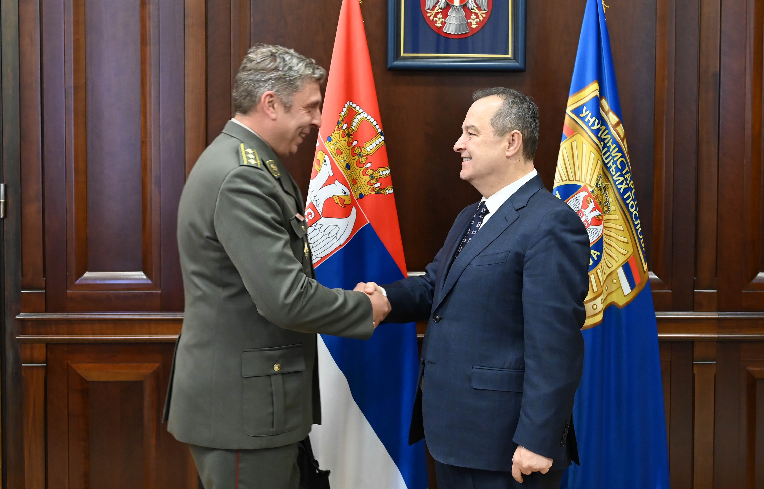 Ministar Dačić: Savremeni izazovi zahtevaju ljude sa znanjem i sposobnošću donošenja odluka