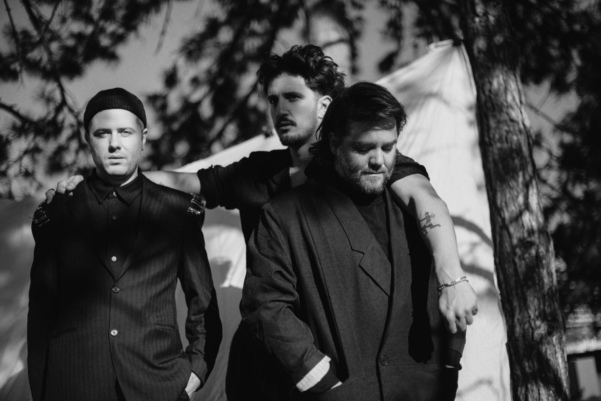 OXAJO najavljuje tri koncerta sa različitim konceptima: Od sirovog rokenrola do intimnog unplugged nastupa