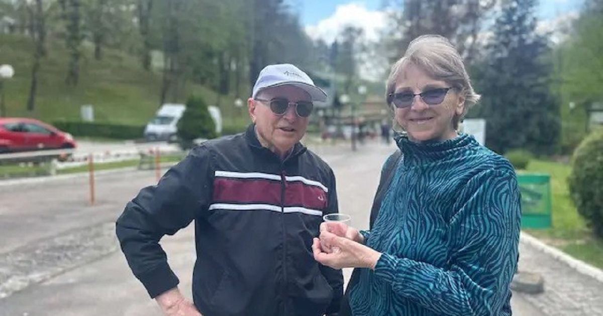 Zbog ovoga su prešli 2000 kilometara: Bračni par iz Pariza došao u Srbiju, a razlog će vas ostaviti BEZ TEKSTA