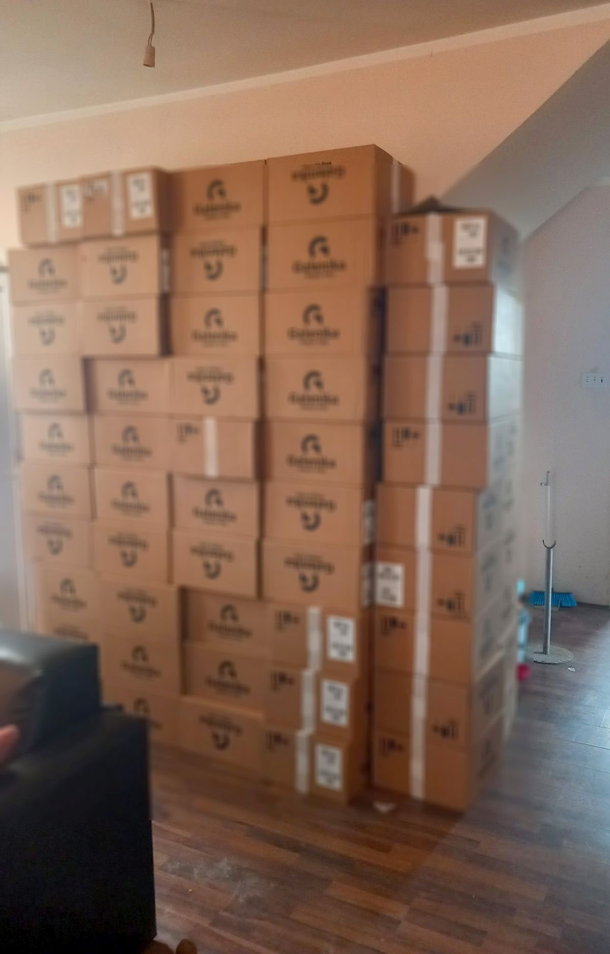 Uhapšen muškarac iz Stare Pazove: Pronađeno 500.000 tableta sa liste psihoaktivnih supstanci