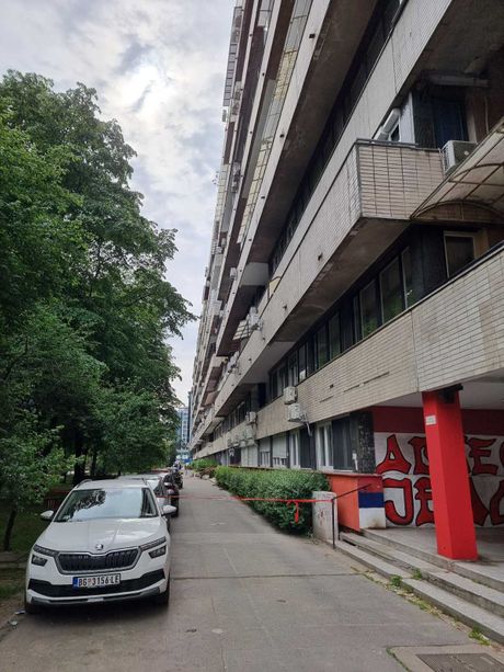 Fasada, pala fasada, Blok 21, opasnost, zgrada