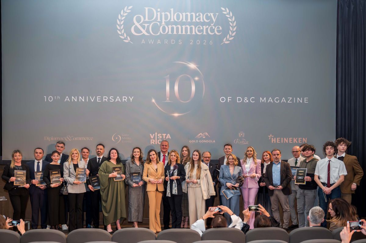 Više od uređaja: Otkrijte zašto je Ploom AURA proglašen za inovaciju godine