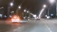 KAMIKAZA NA BULEVARU U BEOGRADU: Novi snimak divljanja, dao pun gas, a onda na raskrsnici uleće u KONTRASMER