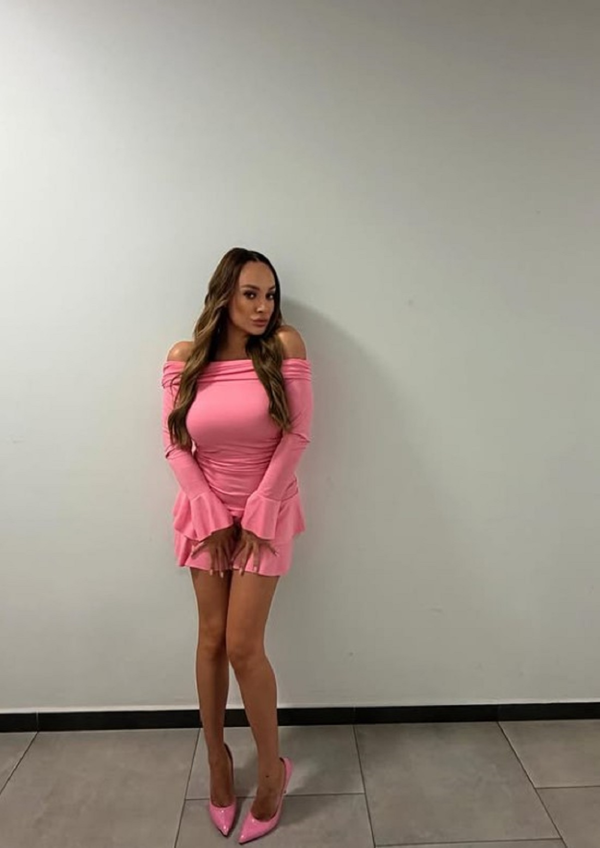 Luna Đogani kao barbika: Trljaćete oči kad pogledate ove fotografije - evo kako je reagovao suprug Marko