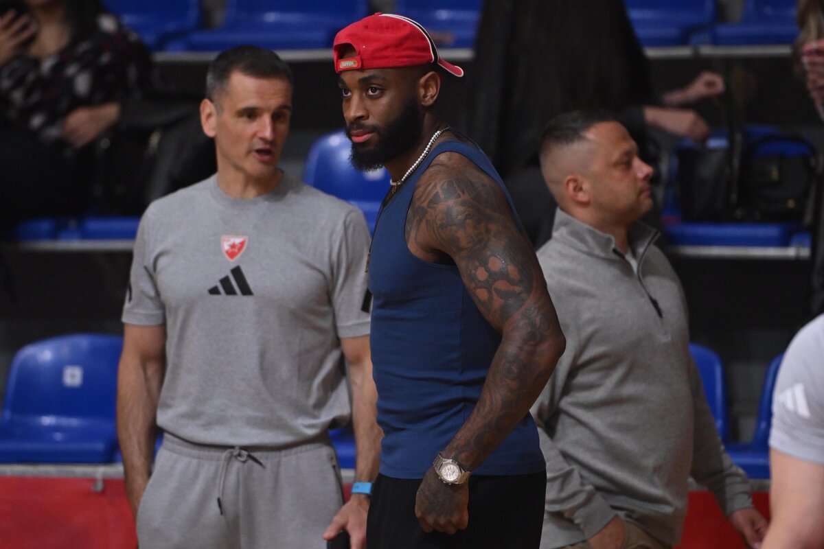 Zvezda nije registrovala Kodi-Miler Mekintajera za KLS, a on je stajlingom u Pioniru je izazvao posebnu pažnju