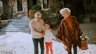 Ovih 6 osobina dete može da nasledi od dede po majci: Jedna je vrlo neobična