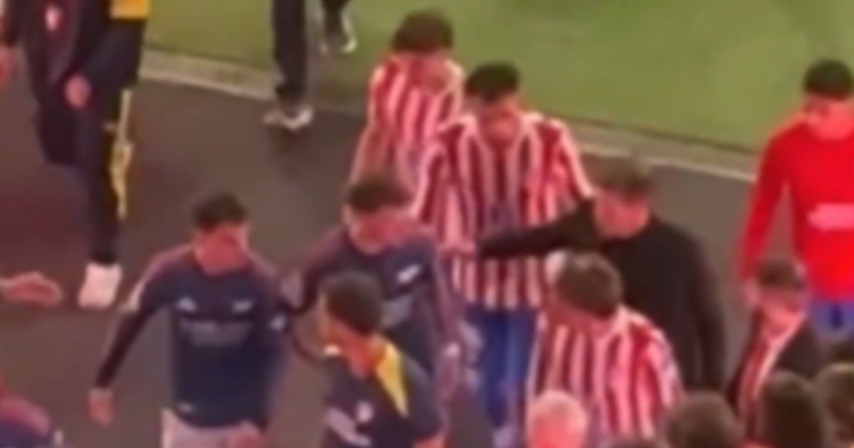 Dijego Simeone i njegov sin se umalo potukli s igračem Arsenala kod tunela: Nije im se svideo potez rivala