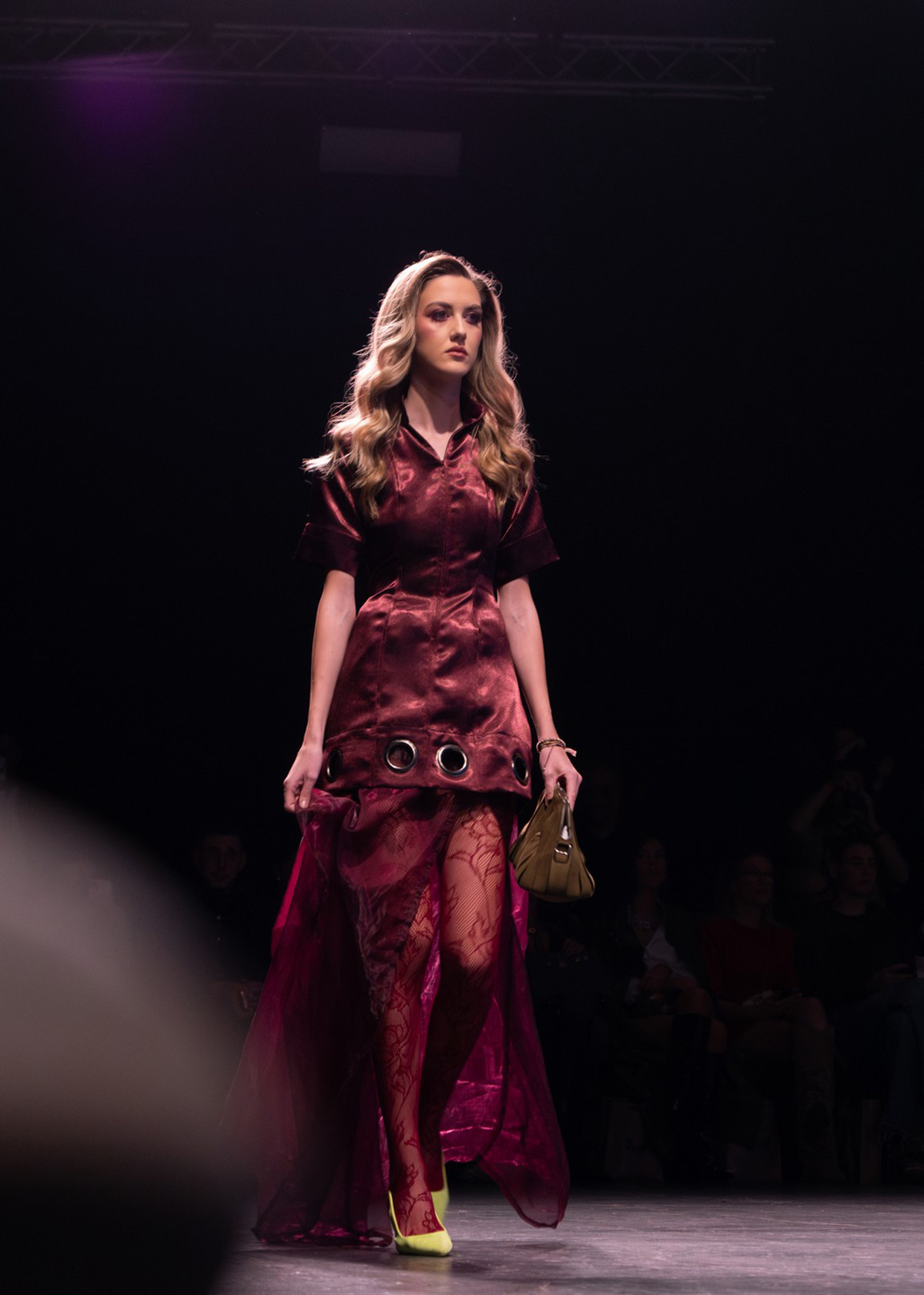 Haljina od zavese na modnoj pisti: Kako je Aleksandra stvorila kolekciju koja ostaje u sećanju