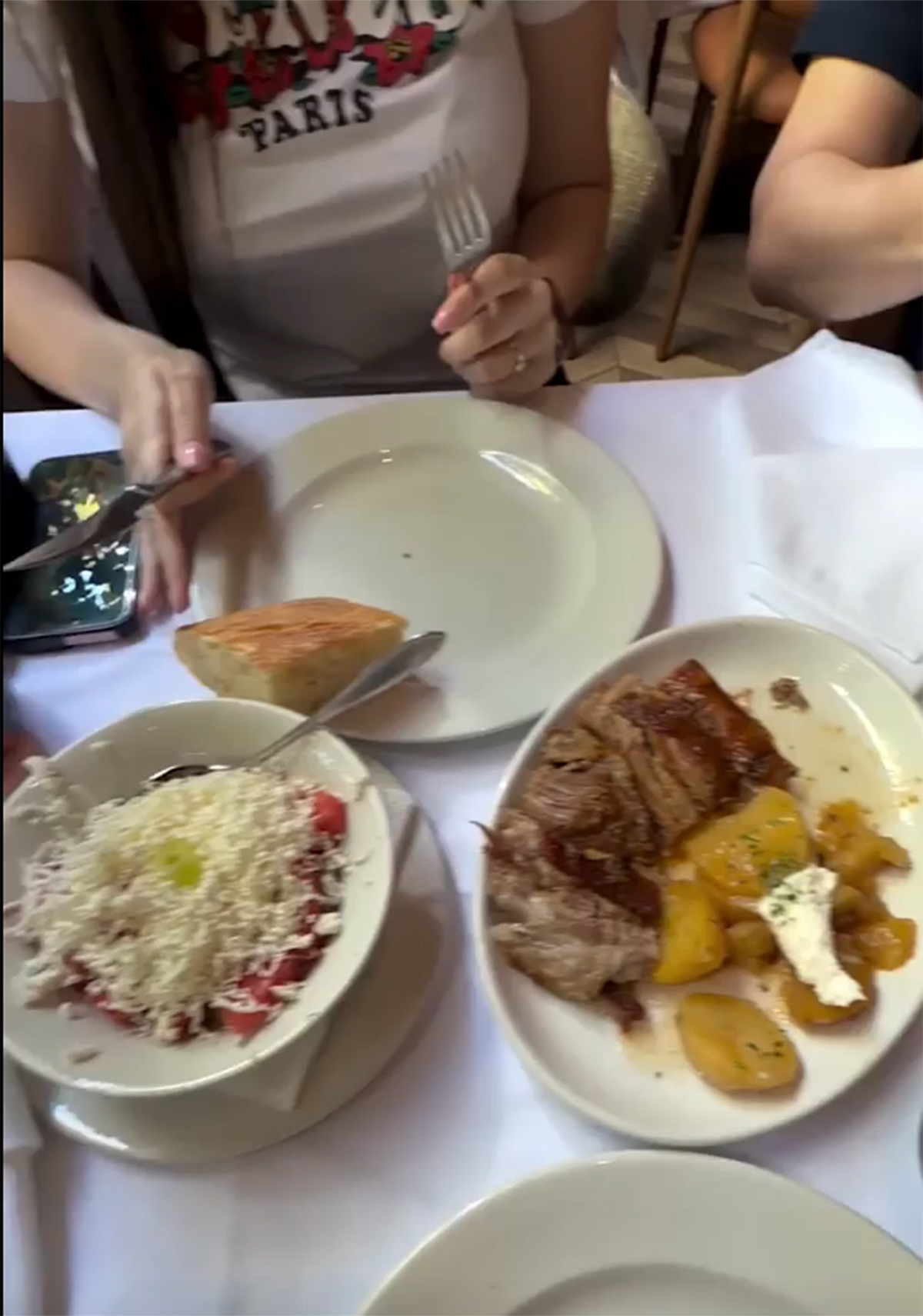 Veliko slavlje u porodici Đogani! Luna se oglasila posebnim povodom, okupila se cela porodica