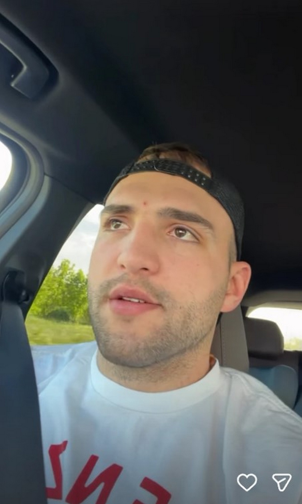 Veljko napustio Rusiju! Vratio se u Srbiju, uživa sa ženom: Snimio Bogdanu - ona u običnoj majici, bez šminke