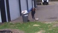 Jedan od onih dana koje je bolje prespavati: Ko je jači i uporniji - kanta za đubre ili njena vlasnica?