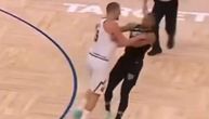 Pogledajte kako je nastao haos na meču Minesota - Denver, Jokić će ovu bruku svojih saigrača zapamtiti zauvek
