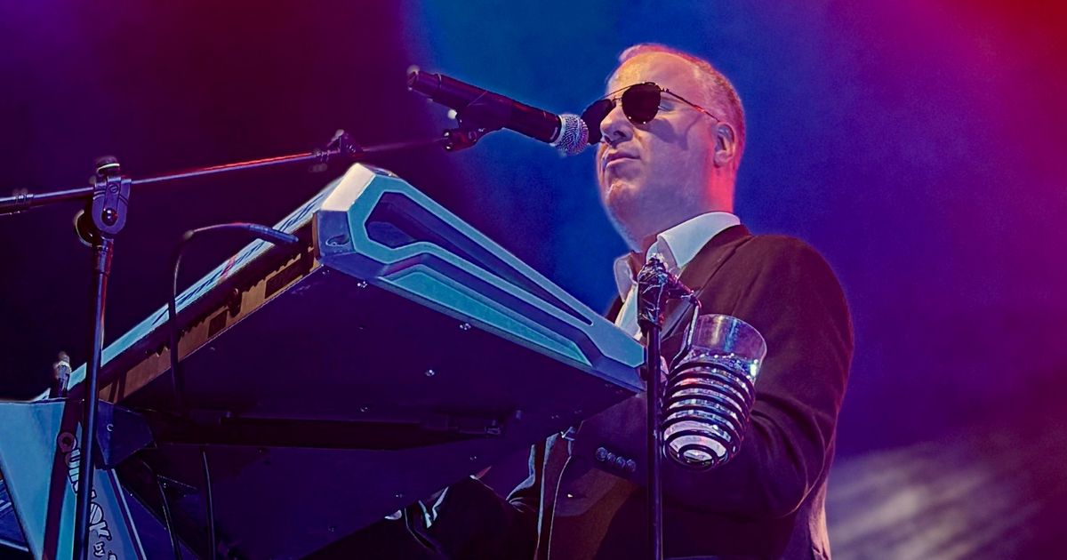 Saša Matić briefly stopped his concert in Osijek: An emotional moment that brought tears to many eyes