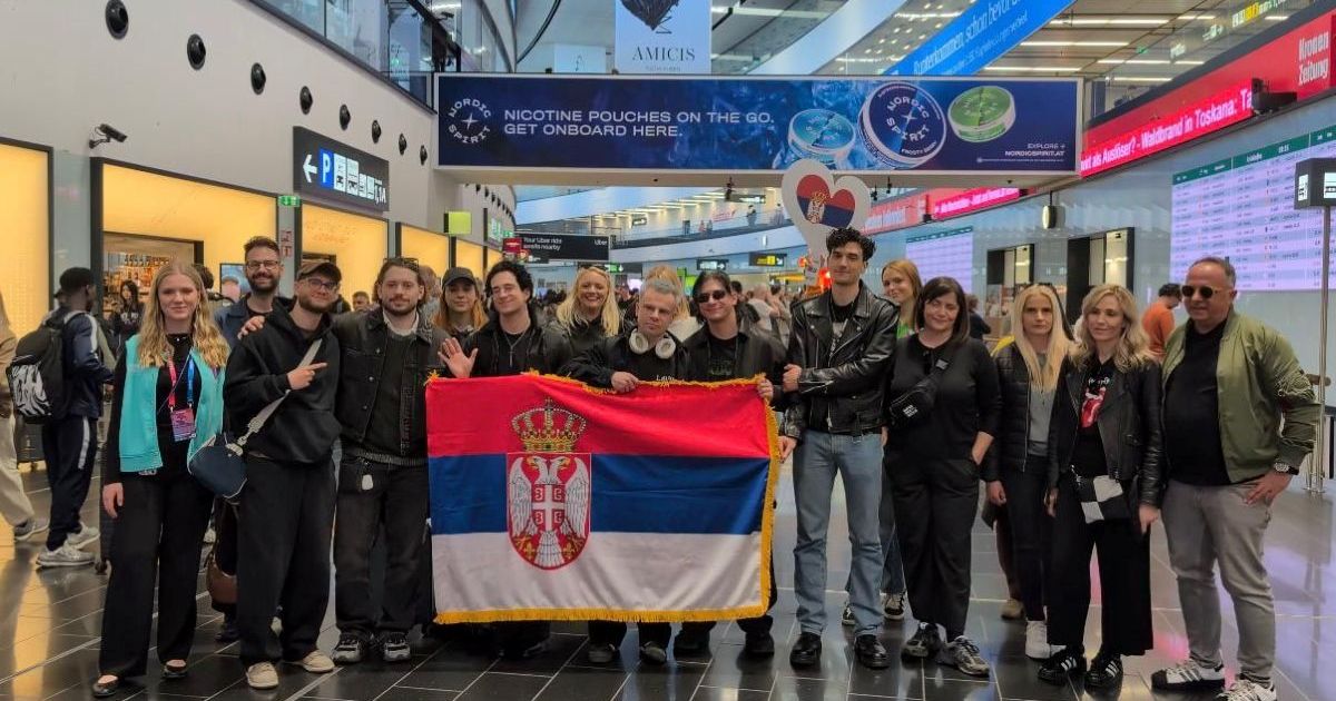 Predstavnici Srbije napustili zemlju! Lavina spakovala kofere, članovi RTS se ne odvajaju od njih: Idemo jako!