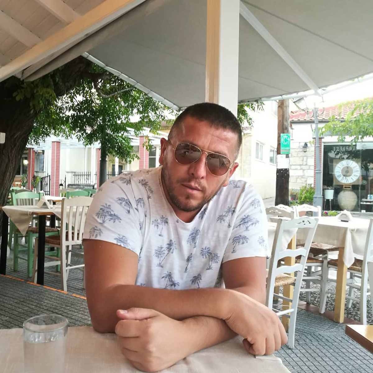 "To je postao rijaliti žirija" Ćemo oštro o takmičenjima i teškom periodu: "Imao sam 200€, kirija je bila 400"