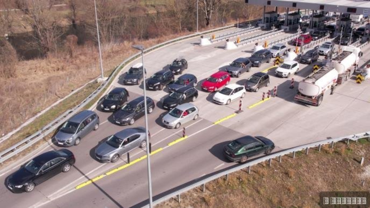 Čeka se i do ČETIRI SATA! Ko se danas našao na ovom mestu, zažalio je: Kritično stanje na graničnim prelazima