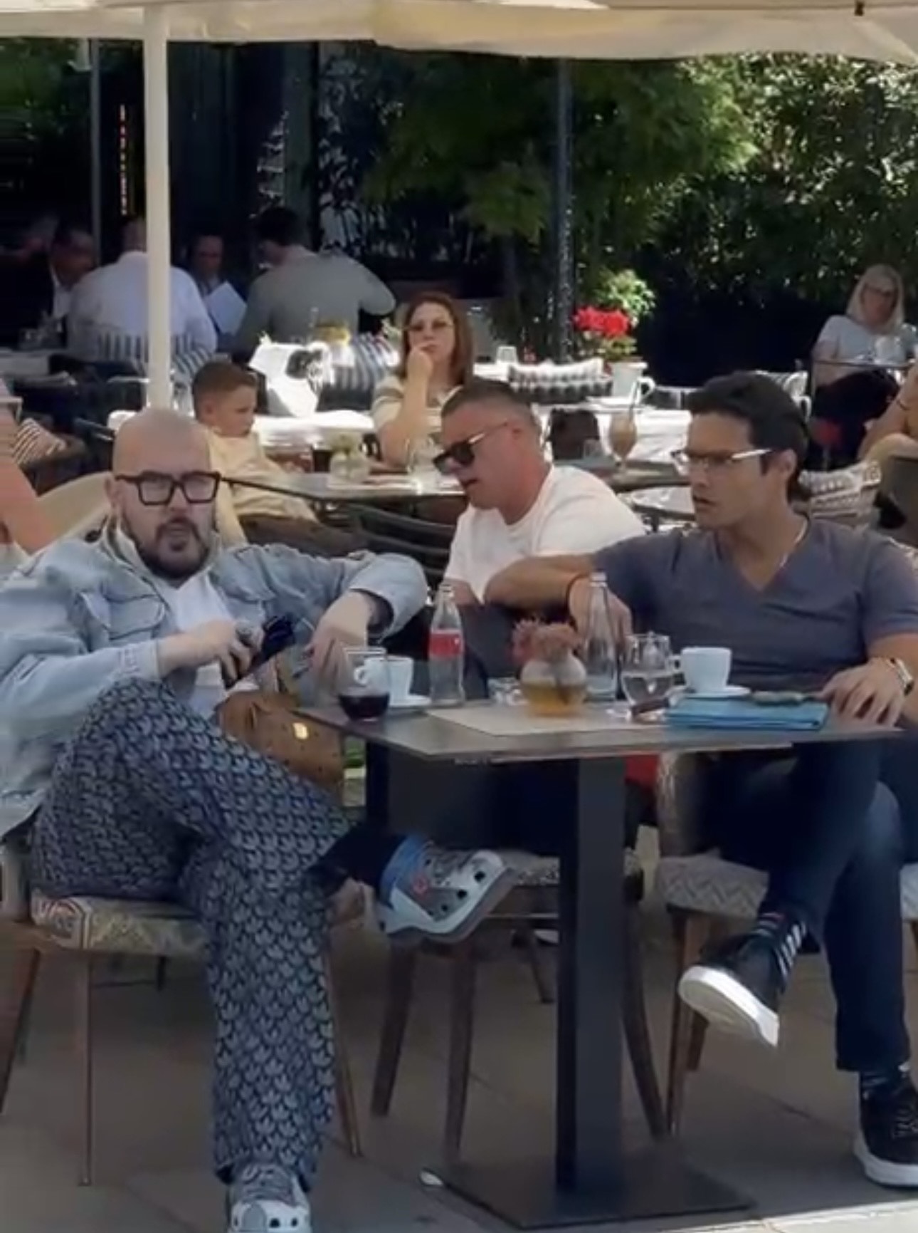 Paparaco! Evo šta radi Marko Marković dok je Stanija u Eliti, uhvaćen sa ovom osobom - potpuno promenio izgled