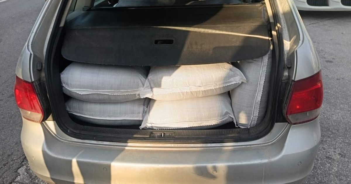 Policija u automobilu pronašla više od 200 kilograma duvana: Uhapšen muškarac iz Jagodine