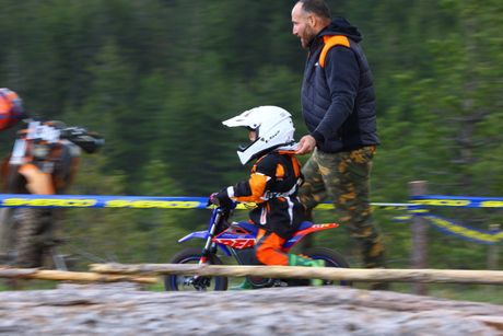 Deca i motori