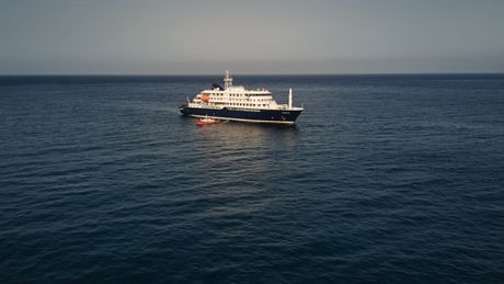 MV Hondius, kruzer na kom je zabeležen hantavirus, troje putnika umrlo